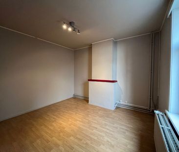 Ruime, energiezuinige gesloten bebouwing in centrum Gavere - Photo 1