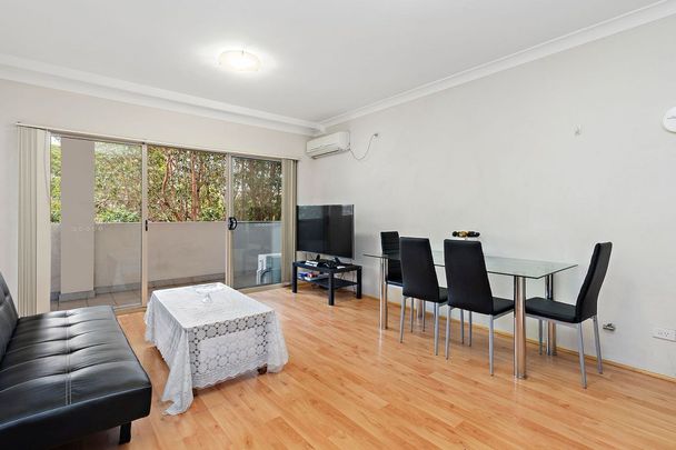 10/6-8 The Crescent, Homebush. - Photo 1