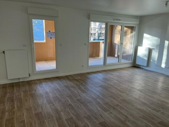 location Appartement T3 DE 68.11m² À CHARTRES - Photo 1