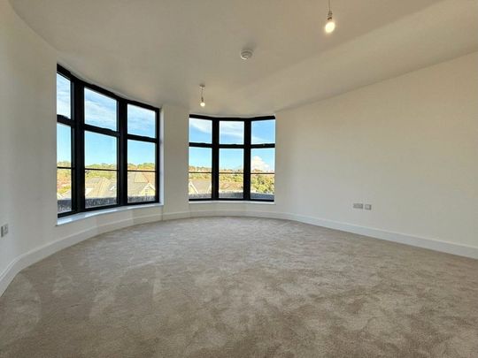 Harmony, 5 Burnaby Road, Bournemouth, Dorset, BH4 - Photo 1