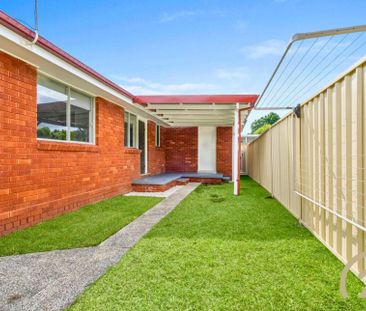 Renovated 3 Bedroom Family Home&excl; - Photo 6