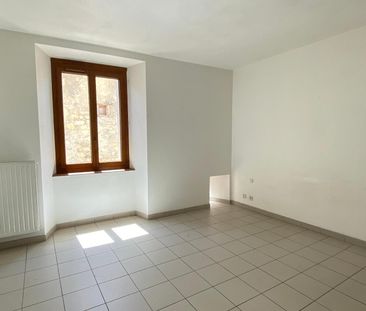 Location Appartement 3 pièces 83m² VILLENEUVE DE BERG 07170 - Photo 6