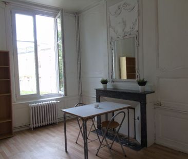 "LE BLOSSAC" - Location Appartement poitiers : 24.7 m2 - Photo 3