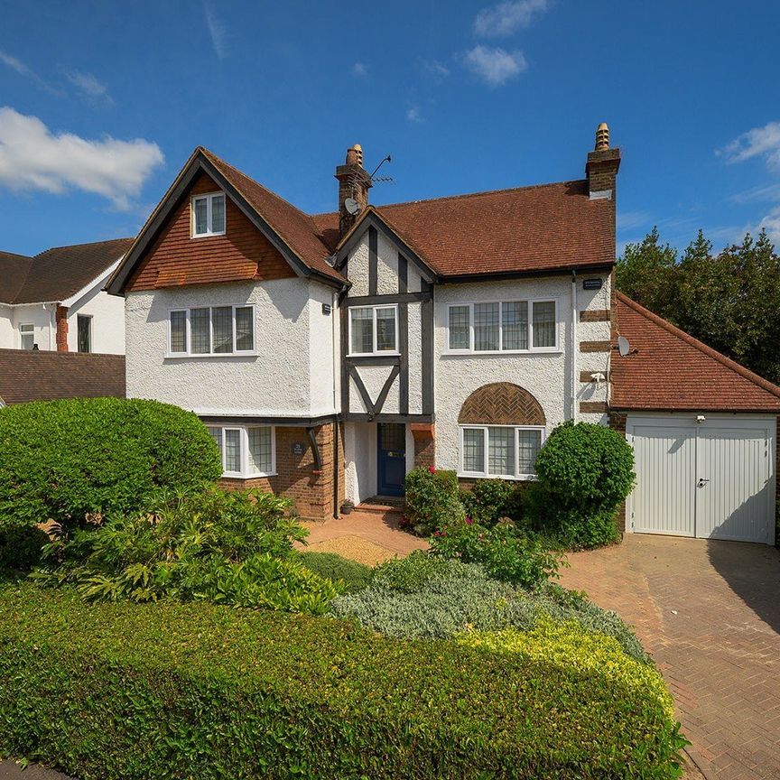 6 bedroom house to rent - Photo 1