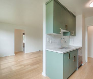 For Lease - 111 Craydon Road Unit# 201, Whitby, Ontario - Photo 3