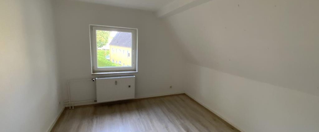 Tolle 2-Zimmer-Wohnung im Dachgeschoss Wetter Altwetter! - Photo 1