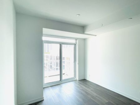 For Lease - 8 Beverley Glen Boulevard Unit# 708, Vaughan, Ontario - Photo 3