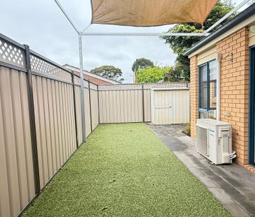 3/5 Glenluss Street, Werribee. - Photo 2