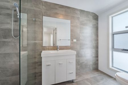 Apply Now - Century 21 &vert; the Paramount Group - Photo 4