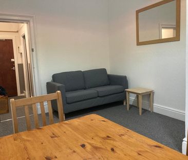 1 Bed Flat, Demesne Road, M16 - Photo 5