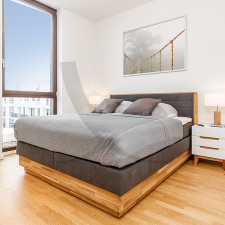 Penthouse Living: Relaxing days in Friedrichshain - Photo 2