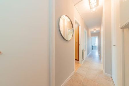 Ronda de las Cooperativas, Madrid, Community of Madrid 28041 - Photo 5