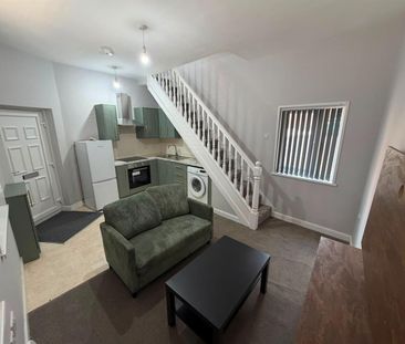 Flat 1, 25 Mount Street - Photo 2