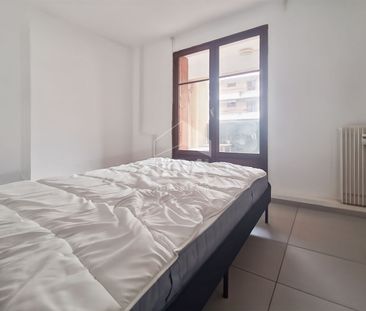 A louer T2 meublé 36,67m² (49 m² surface sol) 13004 - Photo 2