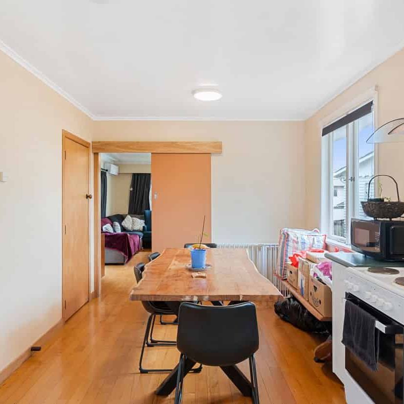 Beautiful 3 bedroom home - Photo 1
