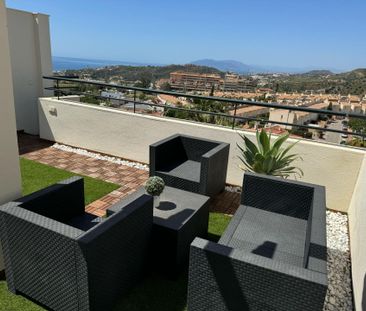 Atico en alquiler en Rincon de la Victoria - Photo 1