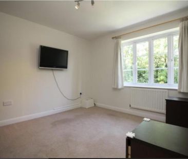 3 bedroom end of terrace house to rent - Photo 6