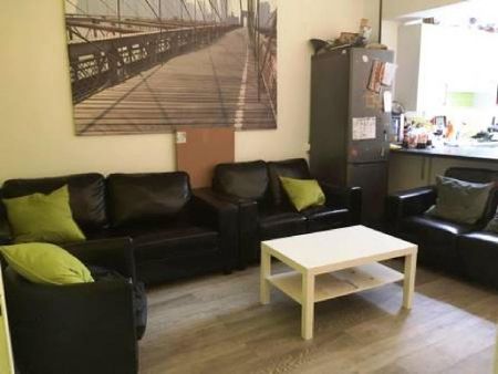 8 bedroom house to rent - Photo 4