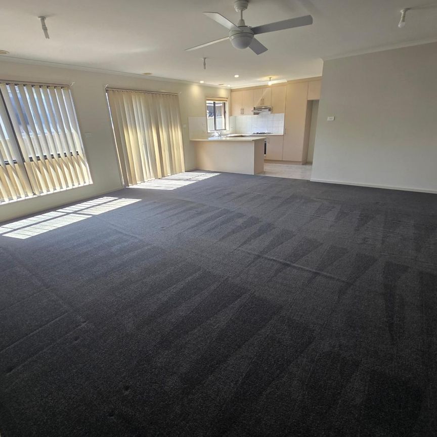 13/24-26 Demestre Street, Yass NSW 2582 - Townhouse For Rent | Domain - Photo 1