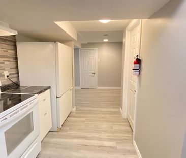 For Lease - 22 Amblecote Pl N/A Unit# Bsmt, Hamilton, Ontario - Photo 2