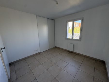 Location Maison 4 pièces 86m² BON ENCONTRE 47240 - Photo 2