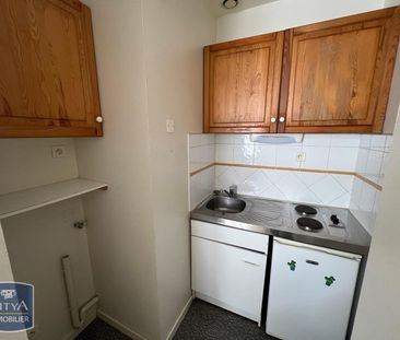 Location Appartement 2 pièces 27m² LE MANS 72000 - Photo 2