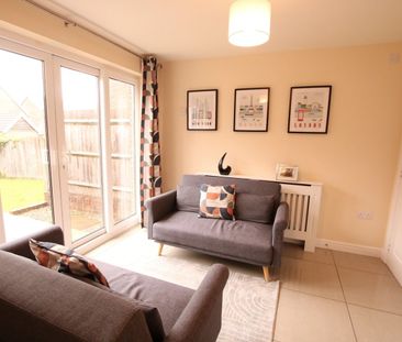 4 Bed Detached House, Lowry Grove, BS16 - Photo 3