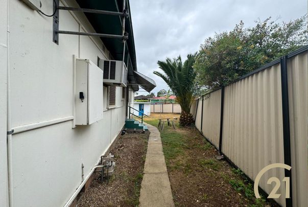 Five Bedroom Home, in a Prime Location! - Photo 1