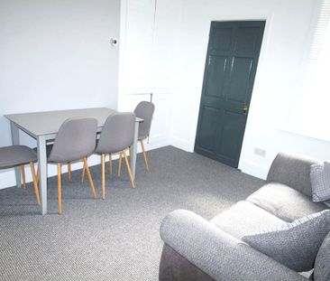 16 Carholme Road, Newland, Lincoln, Lincolnshire, LN1 1RR - Photo 1