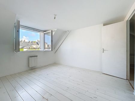 Location Appartement 3 pièces 74m² PORTBAIL 50580 - Photo 2