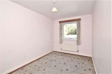 Rosehill Park, Emmer Green, Reading, RG4 - Photo 3