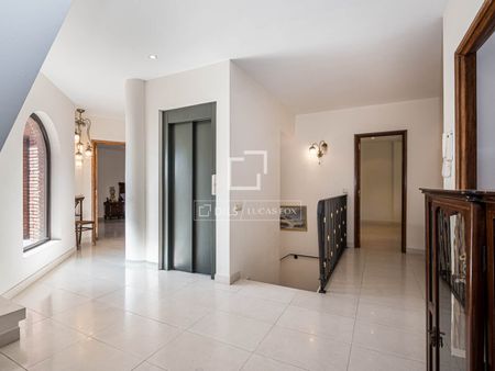 Excellent 5 Bedroom house / villa for rent in Valldoreix, Barcelona - Photo 5
