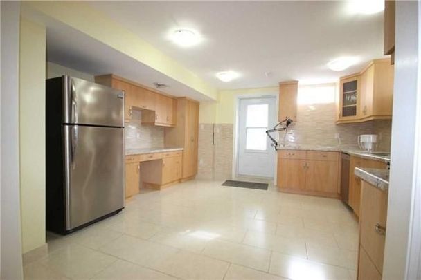For Lease - 27 Glenbury Drive Unit# Bsmt, Vaughan, Ontario - Photo 1