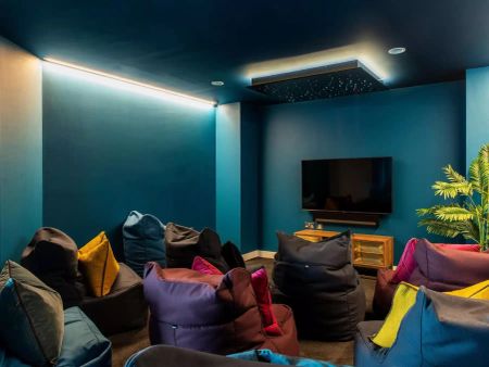 Standard Studio - Photo 4