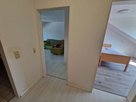 SCHADE HAUSVERWALTUNG - Schöne 2-Zimmerwohnung mit Balkon in Dortmund zu vermieten! - Photo 3