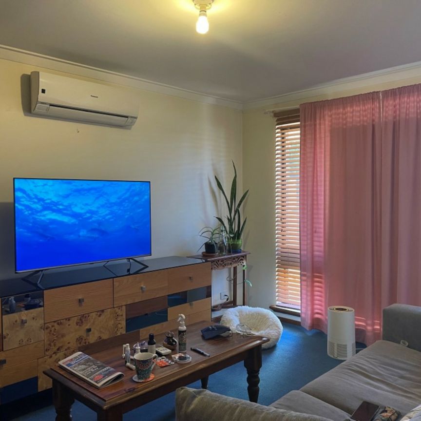 Easy Living in the Heart of Mandurah. - Photo 1
