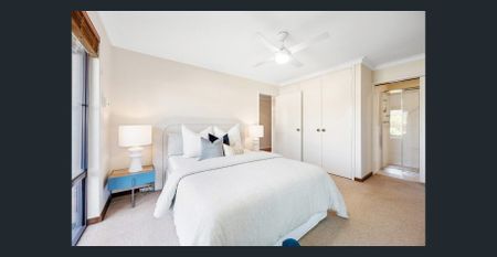 Spacious Family Living in Rossmoyne Senior High School Zone – Prime Bateman Location - Photo 5