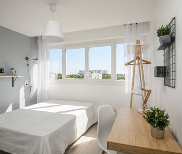 ABEL ANTOUNE Roommate 4 Bedrooms at Le Bouscat - Photo 2