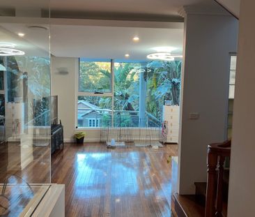 Chatswood West - Photo 1