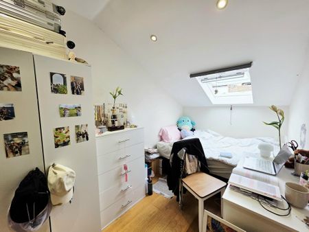 4 bedroom house to rent - Photo 3