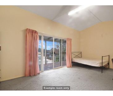 1 Andrew Avenue, Keiraville, NSW 2500 - Photo 4