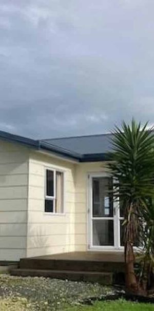 Two bedroom farmhouse for rent - Photo 2