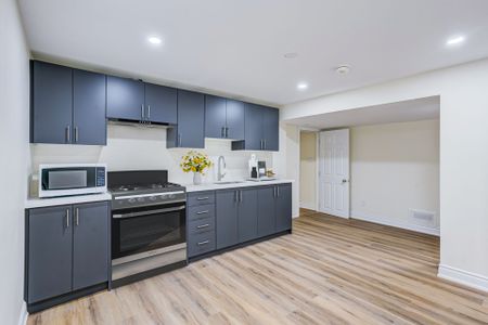 For Lease - 854 Yates Drive Unit# Lower, Milton, Ontario - Photo 5