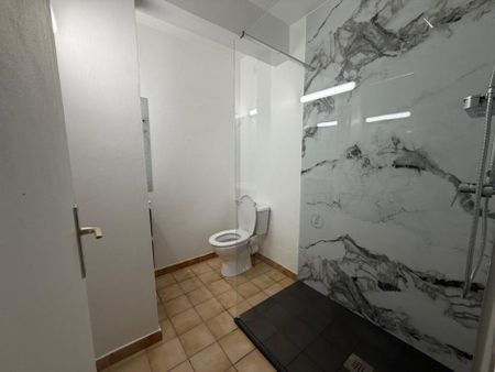 Location Appartement 30m² 1 pièce Fort de france - Photo 5