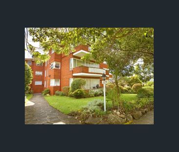 1/129 Holt Avenue, Cremorne, NSW 2090 - Photo 2