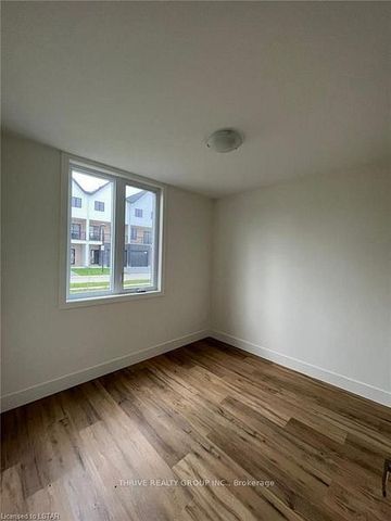 For Lease - 1595 Capri Crescent Unit# 26, London North, Ontario - Photo 3