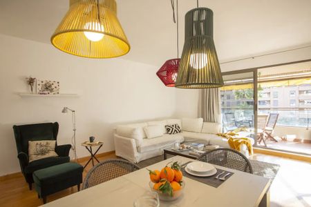 Carrer de la Marina Baixa, Valencia, Valencian Community 46015 - Photo 4