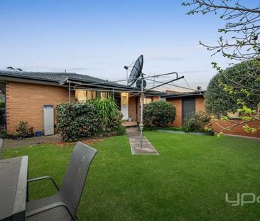 5 Gladstone Park Drive, Gladstone Park - Photo 5