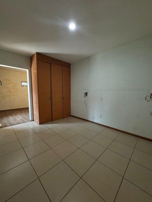 CASA RENTA, VALDEPEÑAS,SAN ISIDRO, ZAPOPAN - Photo 1