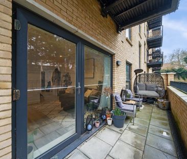 Brumwell Avenue, London, SE18 - Photo 5